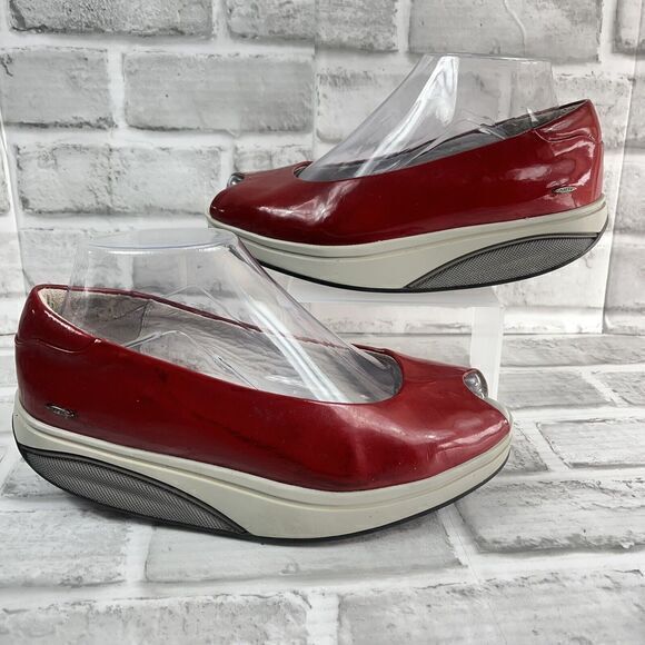 MBT Kianga Women's Size 6/6.5 Red Patent Leather Peep Toe Rocker Comfort Shoes - Picture 1 of 14